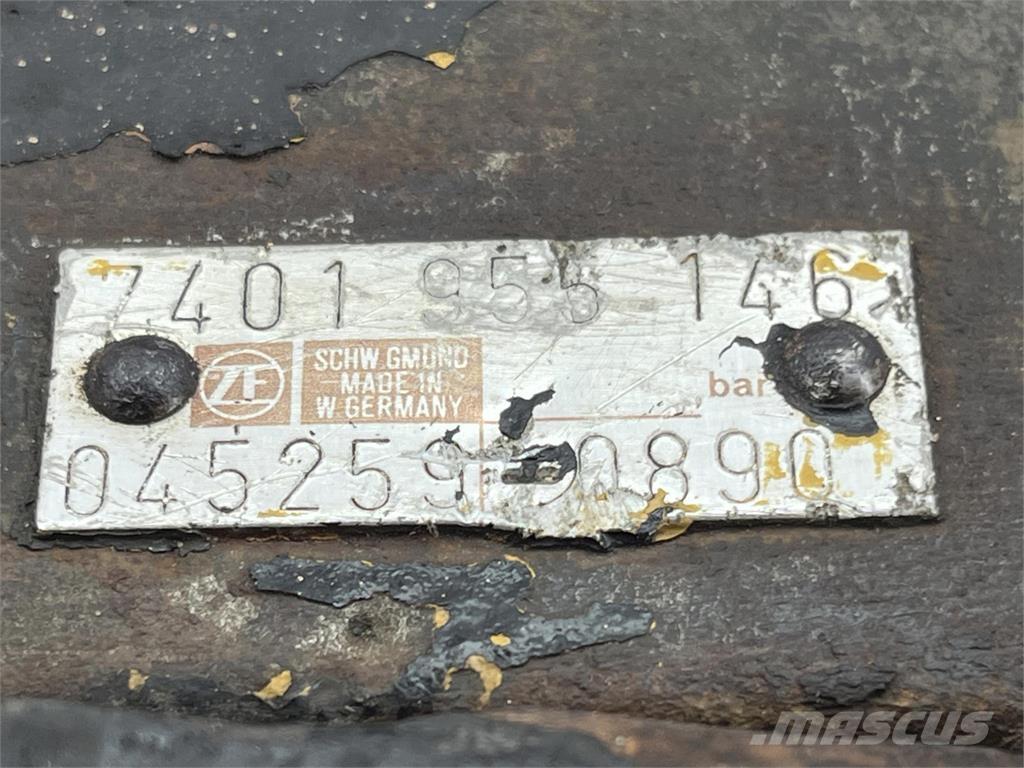  Steering box Krandele og udstyr