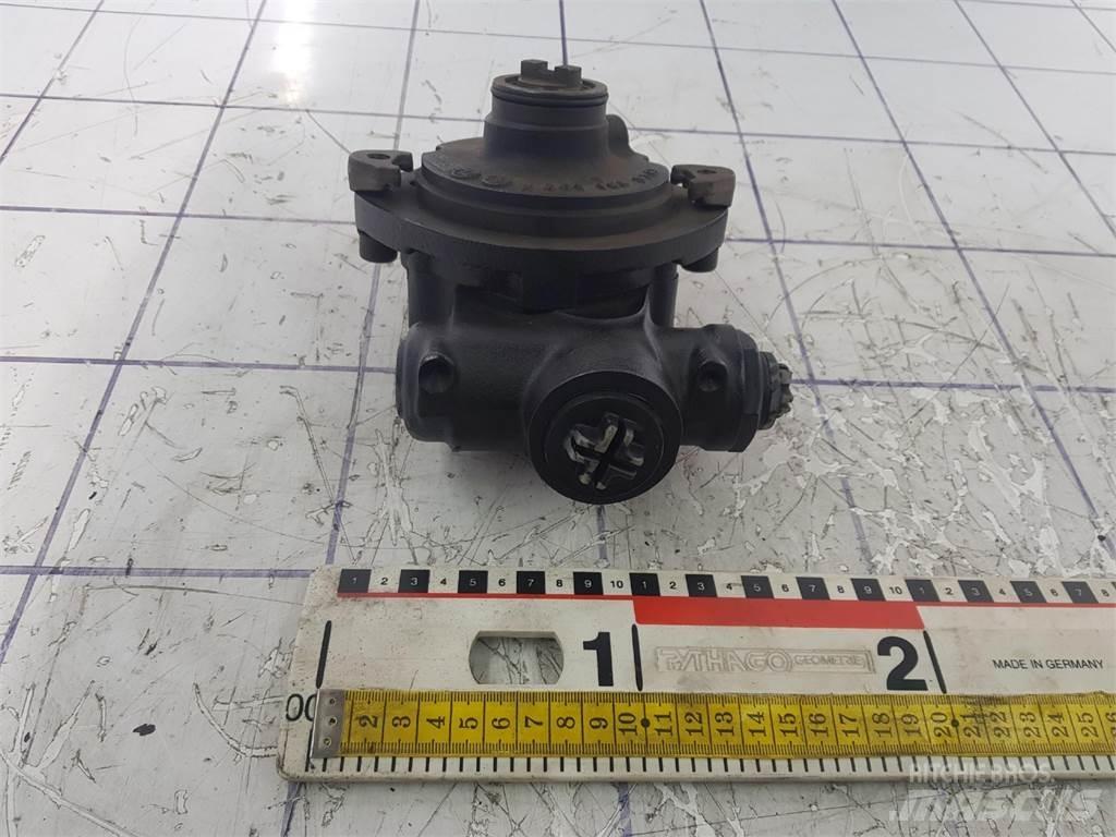 ZF steering pump Krandele og udstyr