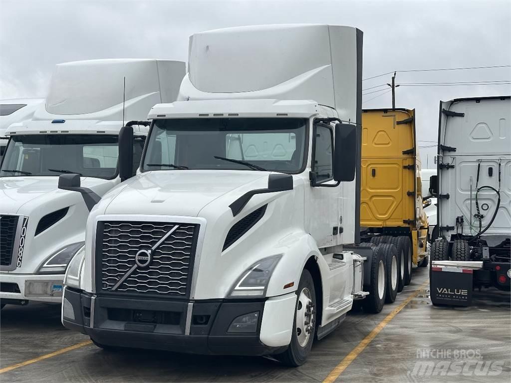 Volvo VNL300 Trækkere