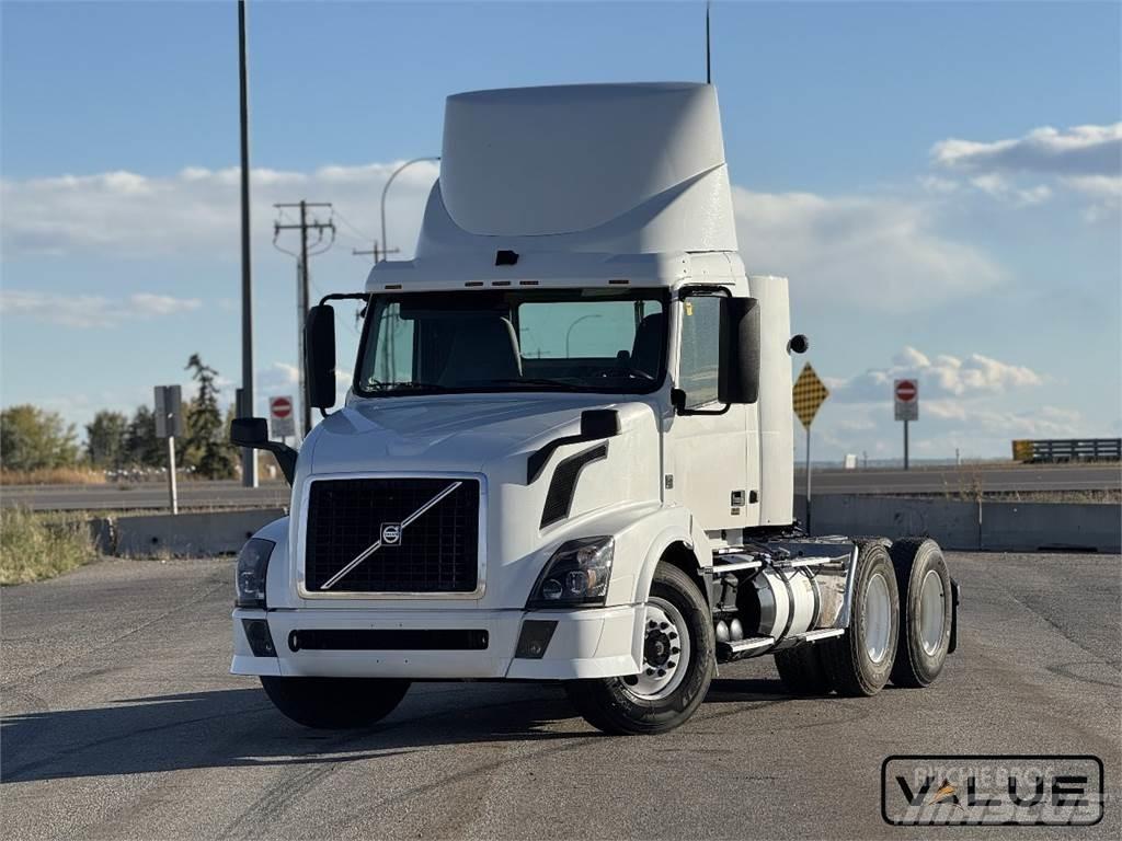 Volvo VNL300 Trækkere