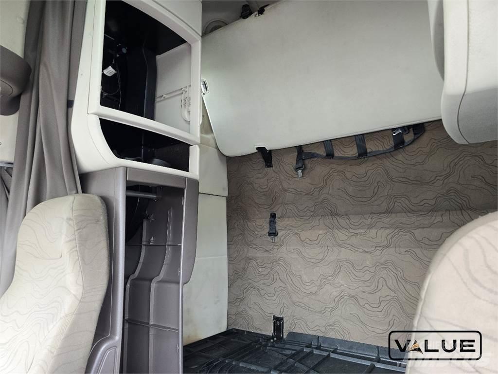 Volvo VNL670 Trækkere