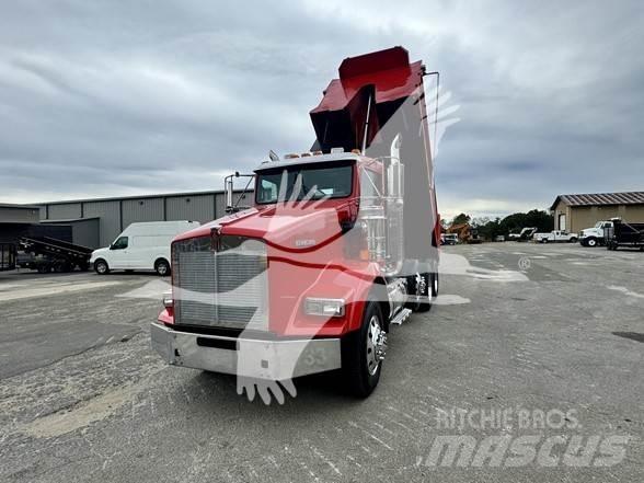 Kenworth T800 Lastbiler med tip