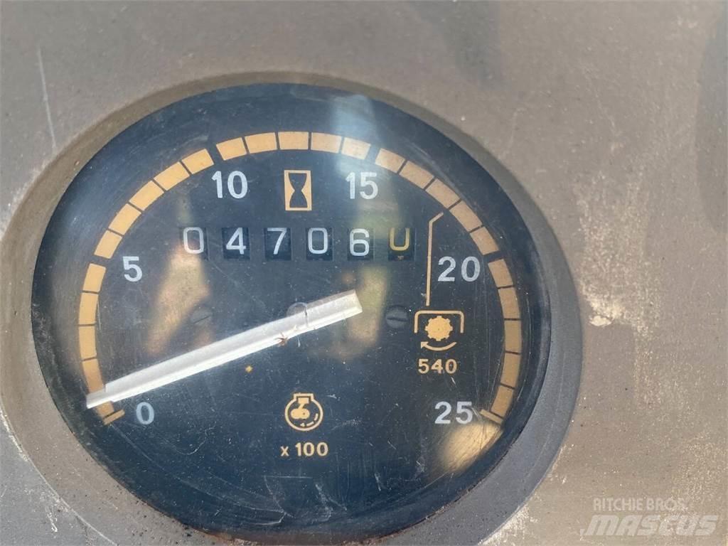 Ford 575D Entreprenør - Andet