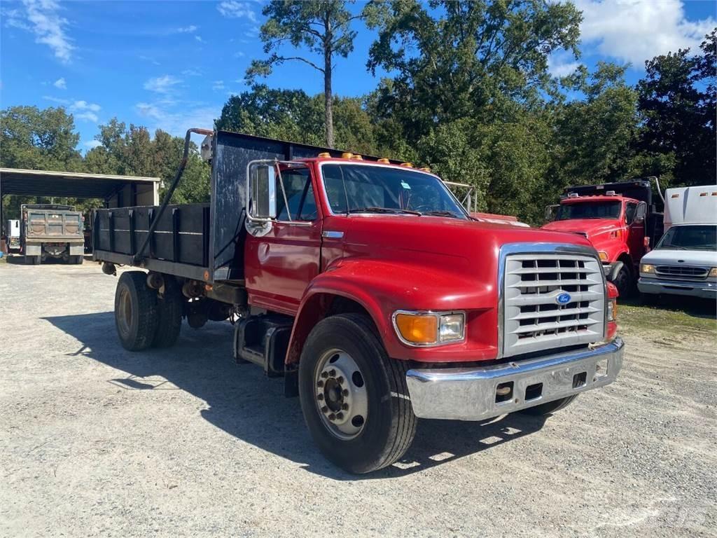 Ford F-700 Entreprenør - Andet