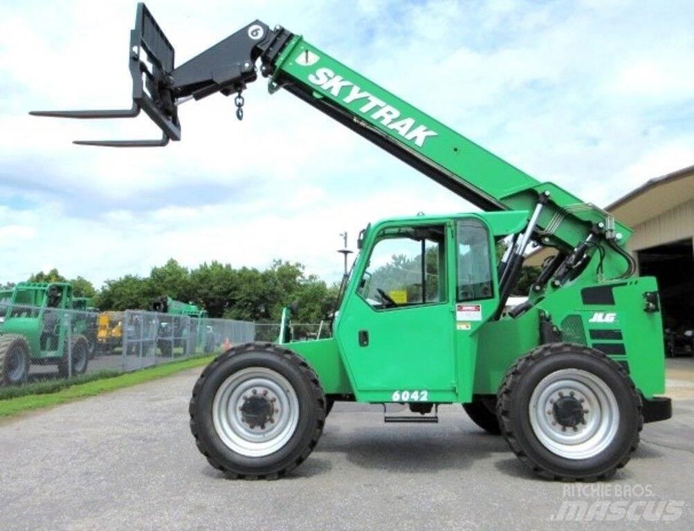 SkyTrak 6042 Entreprenør - Andet