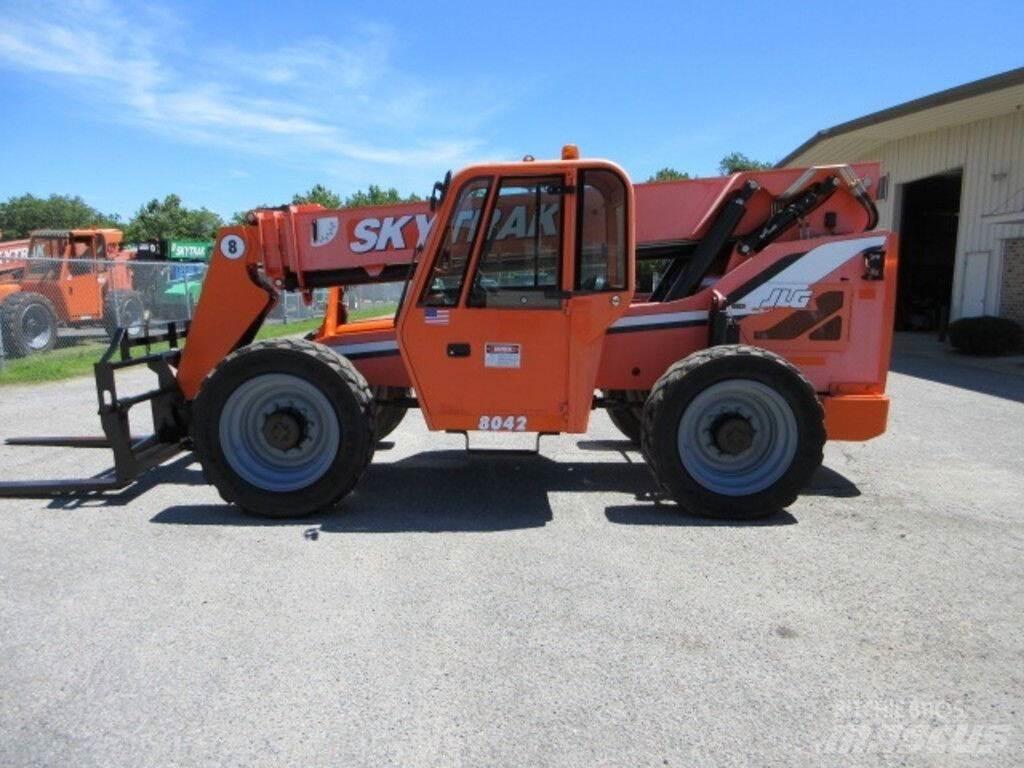 SkyTrak 8042 Entreprenør - Andet