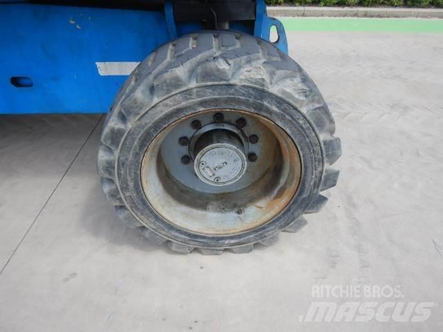 Genie Z80-60RT Bomlifte med knækarm