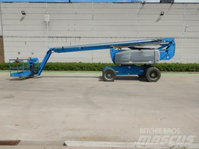 Genie Z80-60RT Bomlifte med knækarm