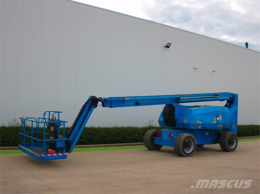 JLG H800AJ Bomlifte med knækarm