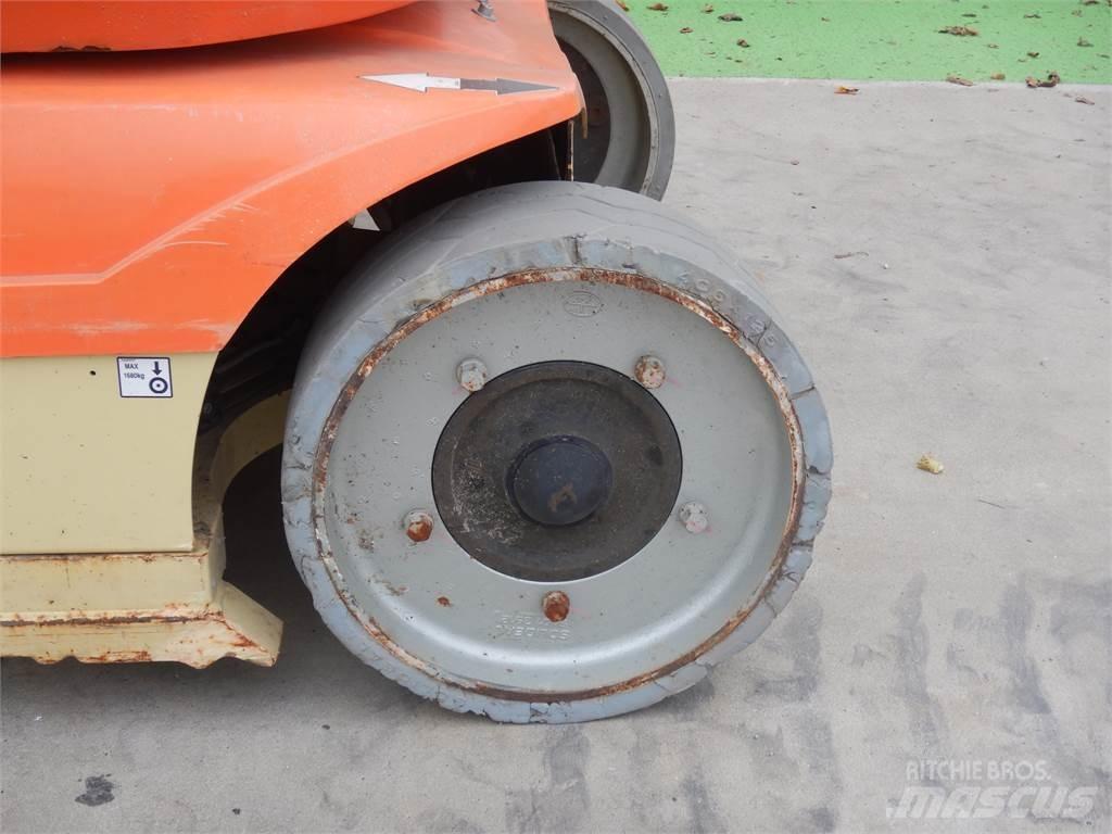 JLG Toucan 10E Søjlelifte