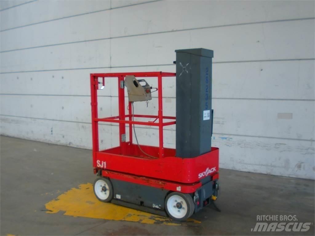 SkyJack SJ16 Søjlelifte