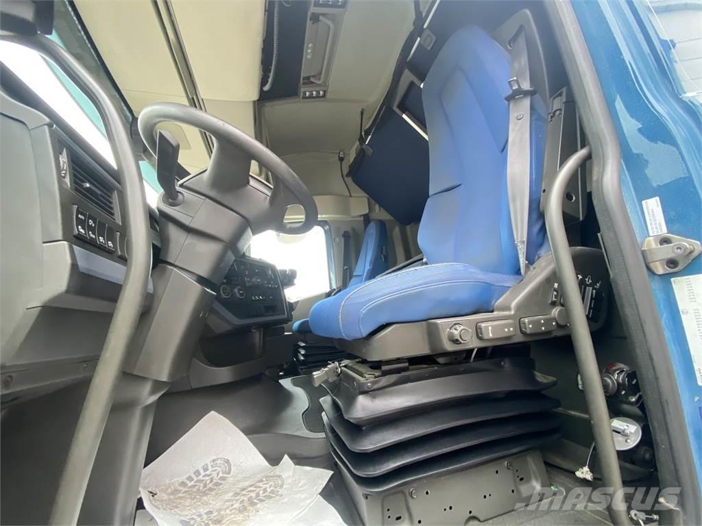 Volvo FH 6x2 Trækkere