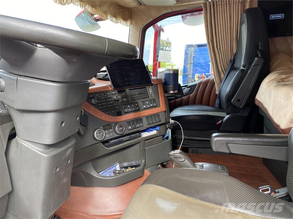 Volvo FH16 750 Trækkere
