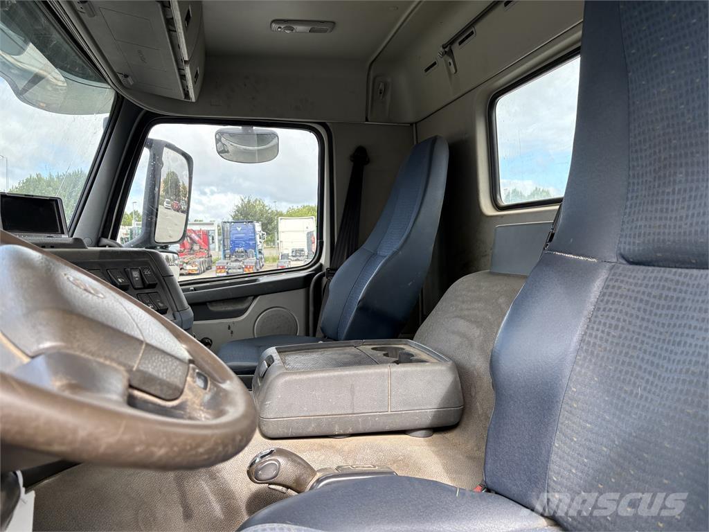Volvo FM440 Demonterbare/wirehejs lastbiler