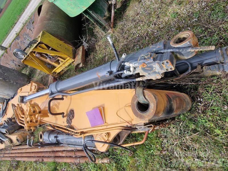 CASE CX245SR Booms og dippers