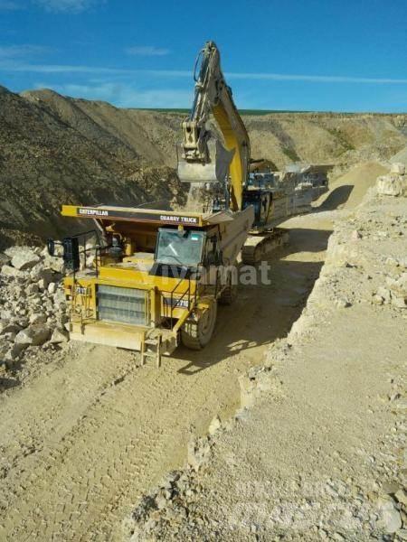 CAT 771D Rebuilt Knækstyrede dumpere