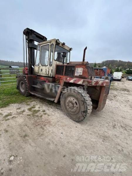 Kalmar DCG130 Gaffeltrucks - andre