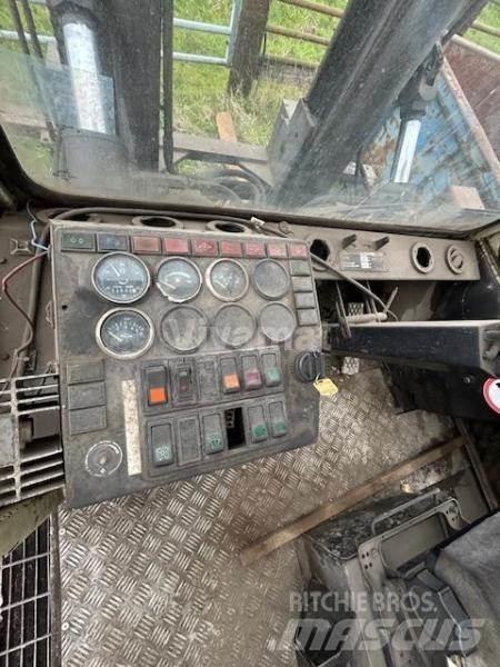 Kalmar DCG130 Gaffeltrucks - andre