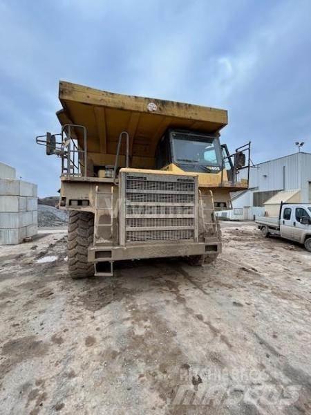 Komatsu HD605-7 Knækstyrede dumpere