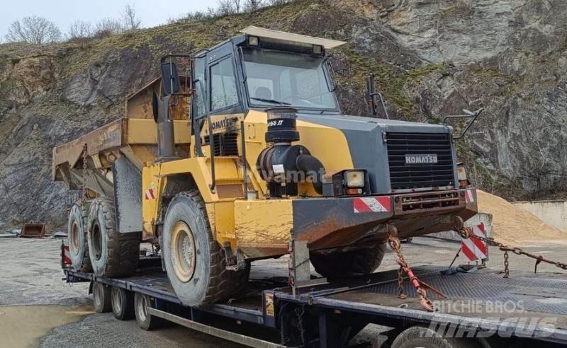 Komatsu HM300-2 Terrængående lastbiler