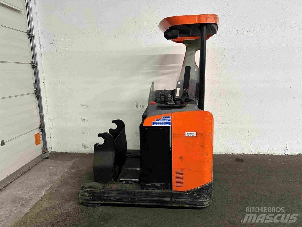 BT RRE 140 - TRIPLEX 8 m Reachtruck