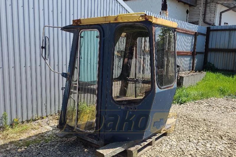 Hanomag 70E Cab / Kabina Kabiner og interiør