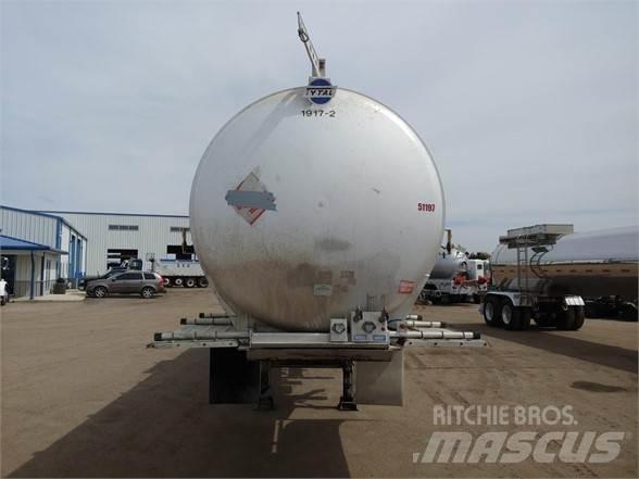  TYTAL Semi-trailer med Tank
