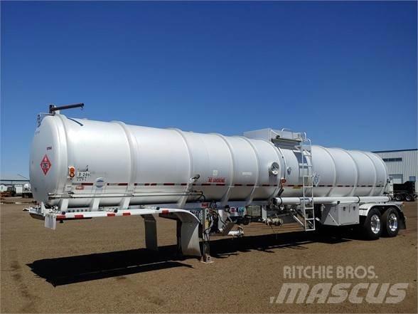  TYTAL Semi-trailer med Tank