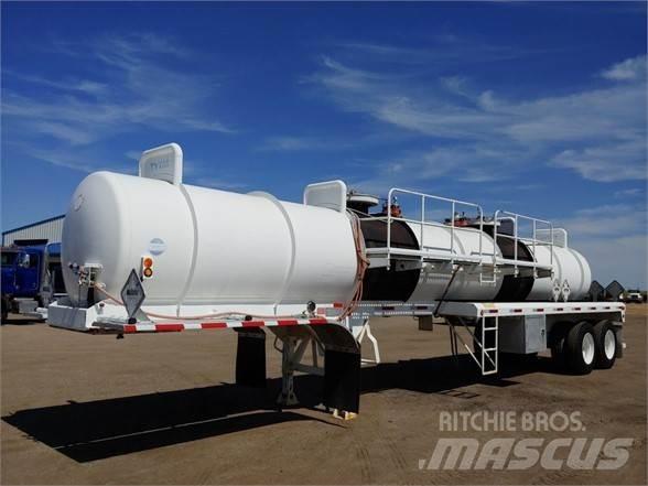  TYTAL TANKER Semi-trailer med Tank