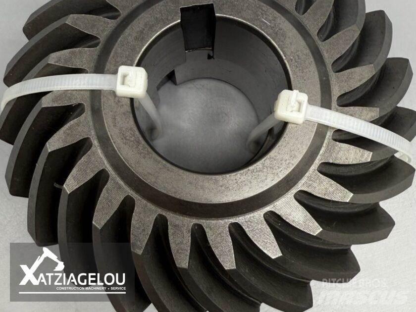 Manitou  Gear