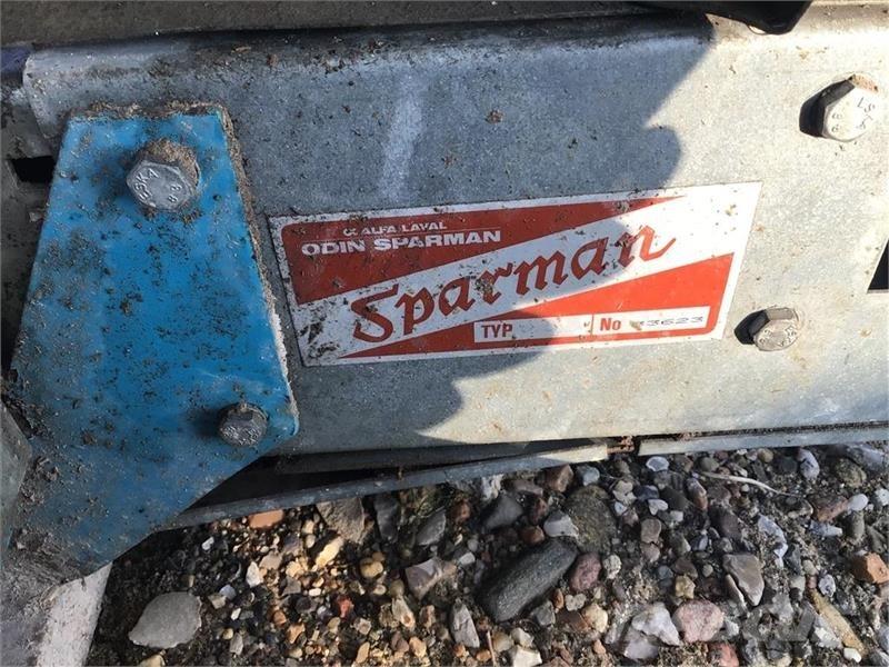  - - - Bånd, kæder og understel