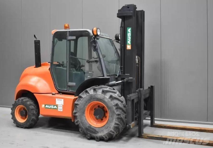 Ausa C400Hx4 Terrængående gaffeltruck
