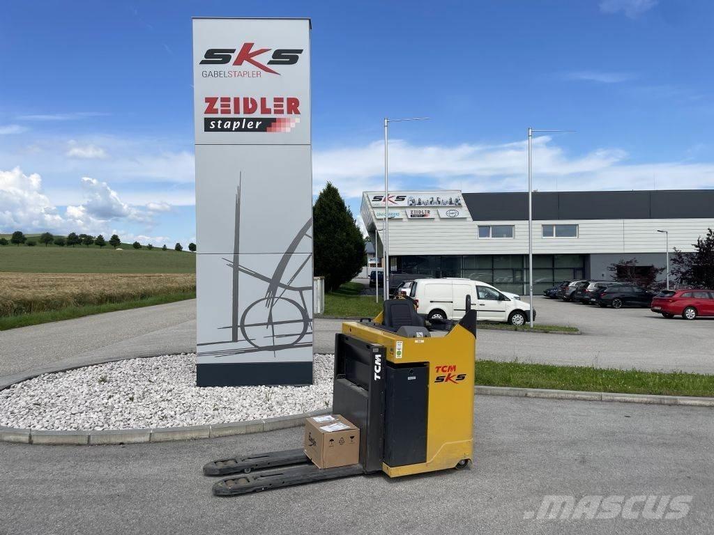 TCM 2RS/LL200SN Selvkørende stablere