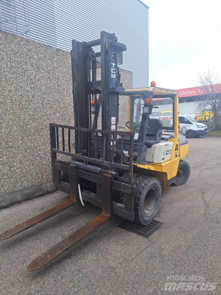 TCM FD40Z7 Diesel gaffeltrucks