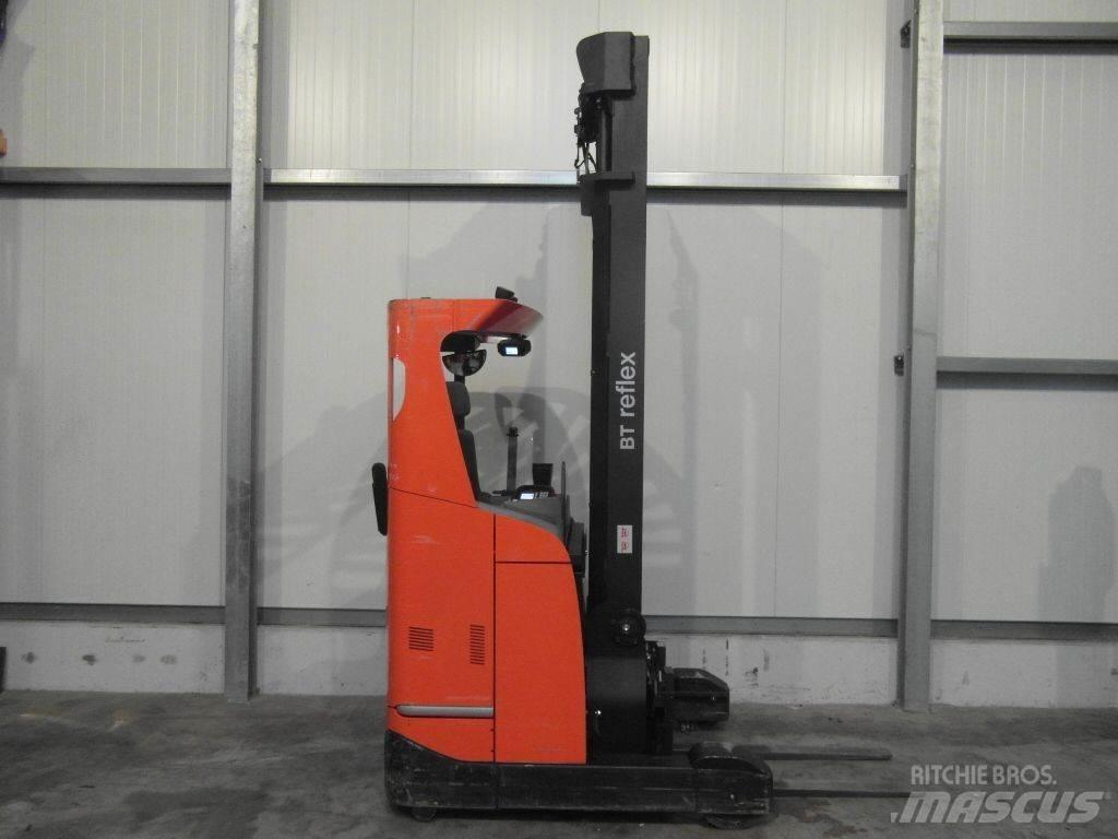 BT RRE140E Reachtruck