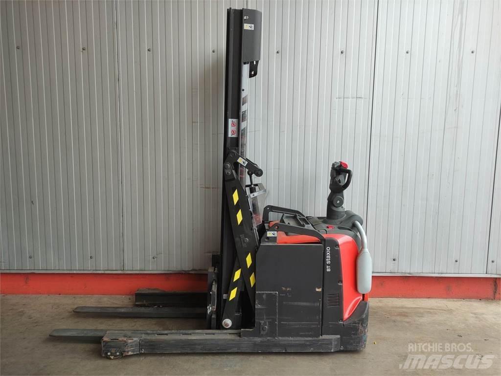 BT SPE120 XR Reachtruck