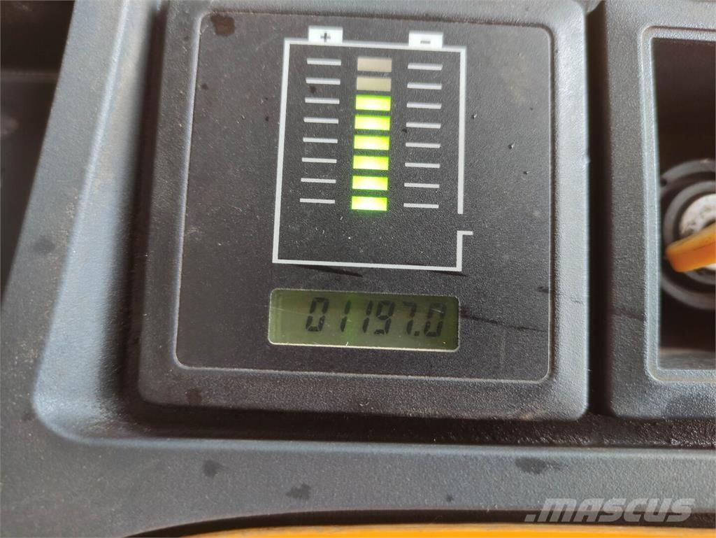 Jungheinrich EJC 216 Gaffelstabler med gående fører