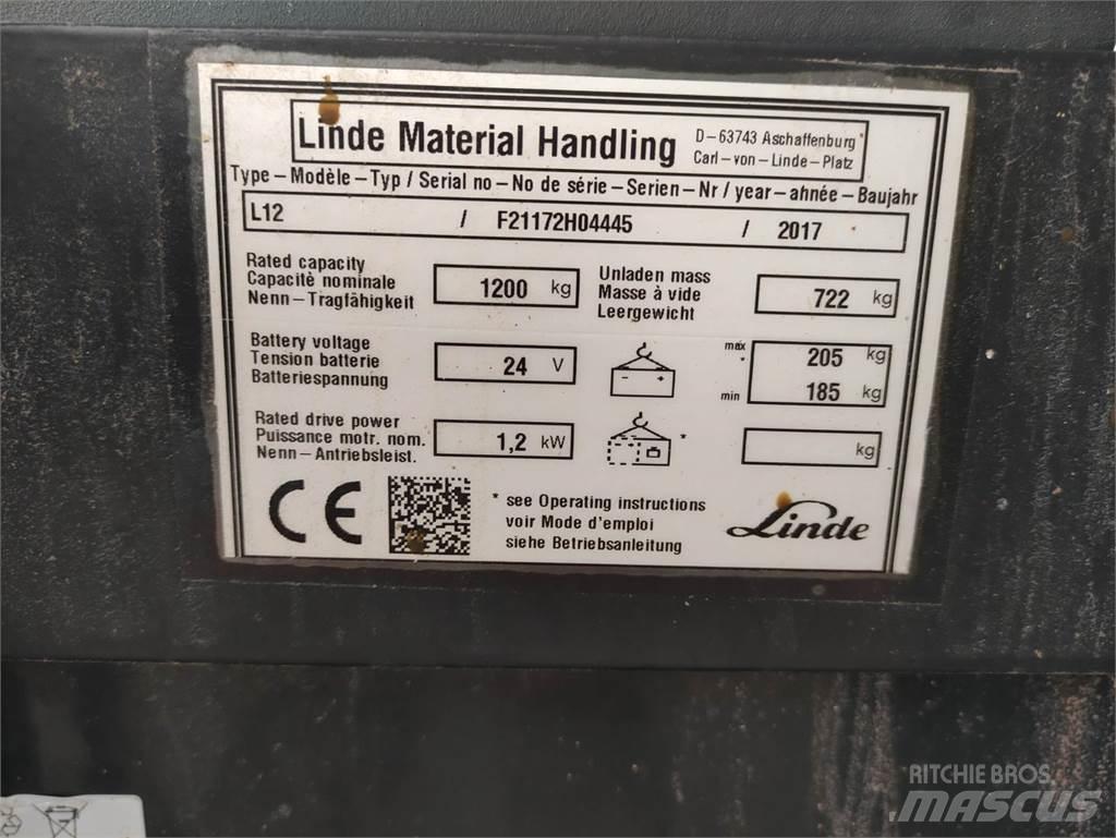 Linde L12 Gaffelstabler med gående fører