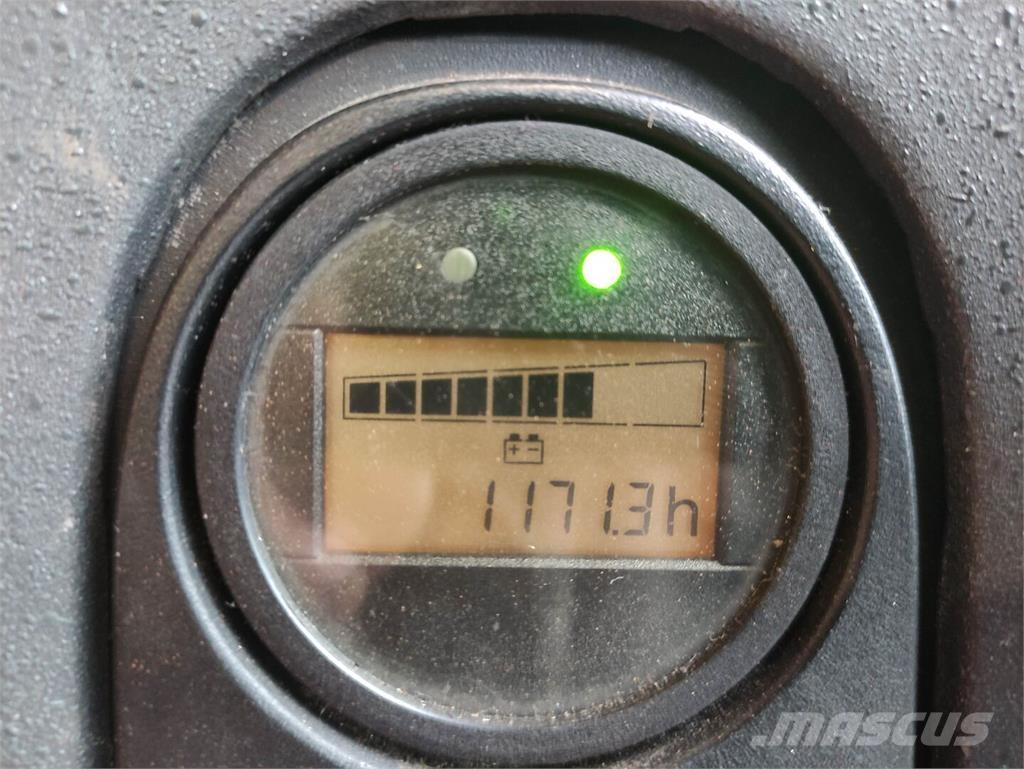 Linde L12 i Gaffelstabler med gående fører