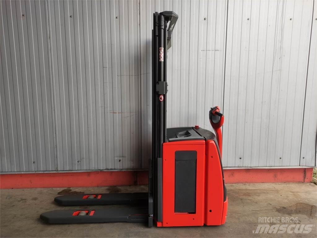 Linde L14-1173 (LACK NEU) Gaffelstabler med gående fører