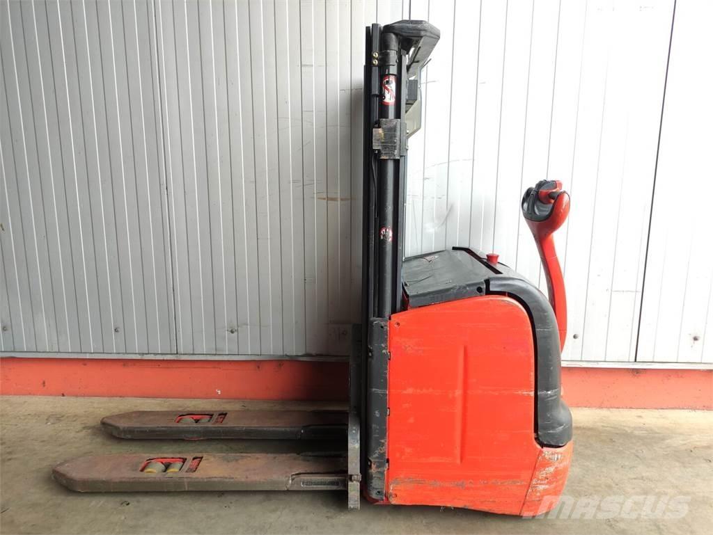 Linde L14-372 Gaffelstabler med gående fører