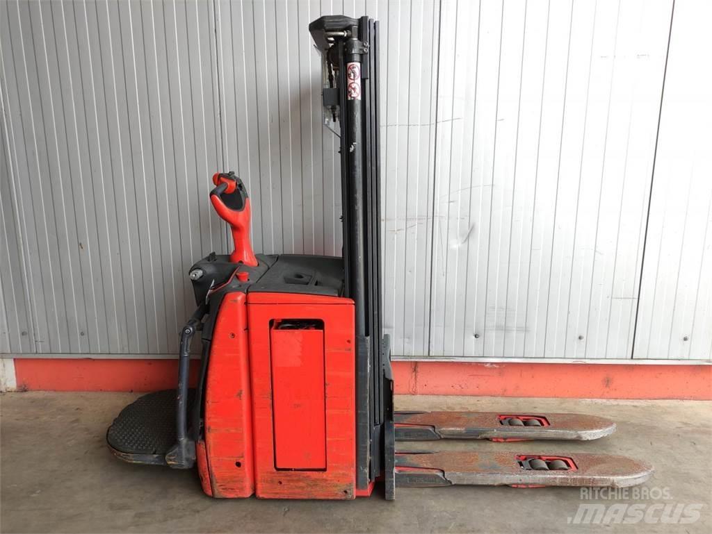 Linde L16APi-1173 Gaffelstabler med gående fører
