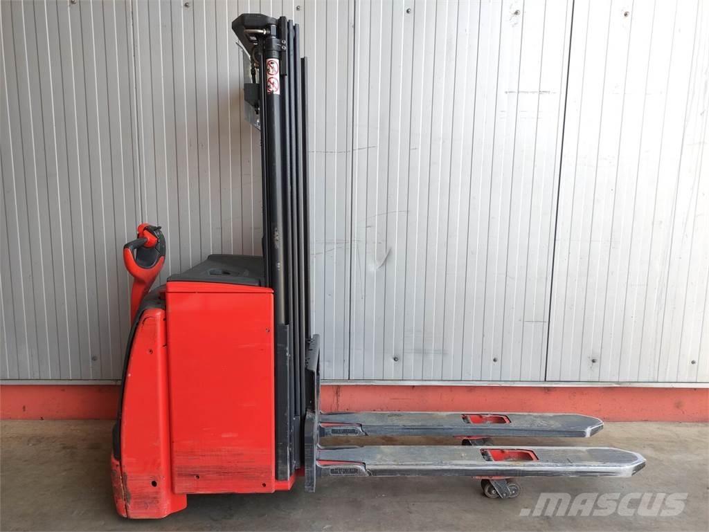 Linde L16i-1173 Gaffelstabler med gående fører