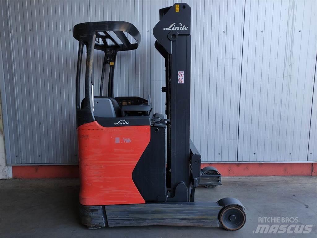 Linde R16N-01-112 Reachtruck