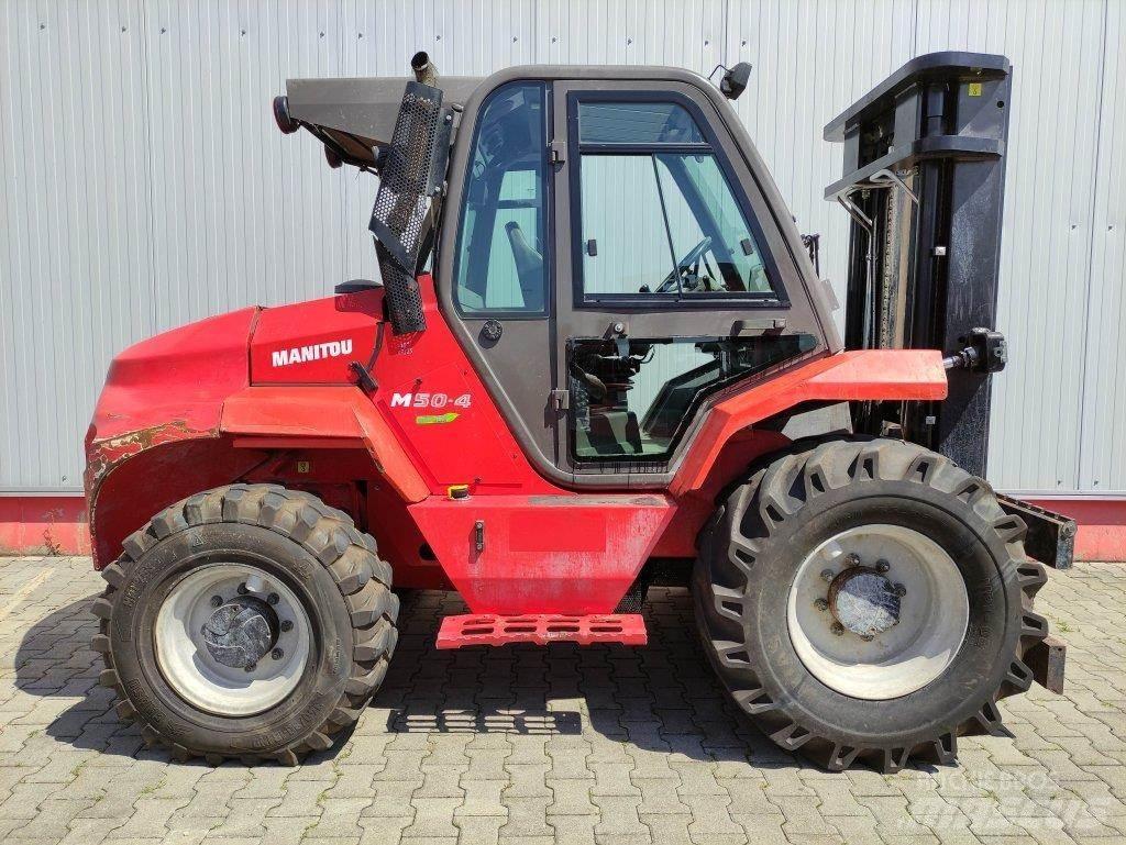 Manitou M50-4 Terrængående gaffeltruck