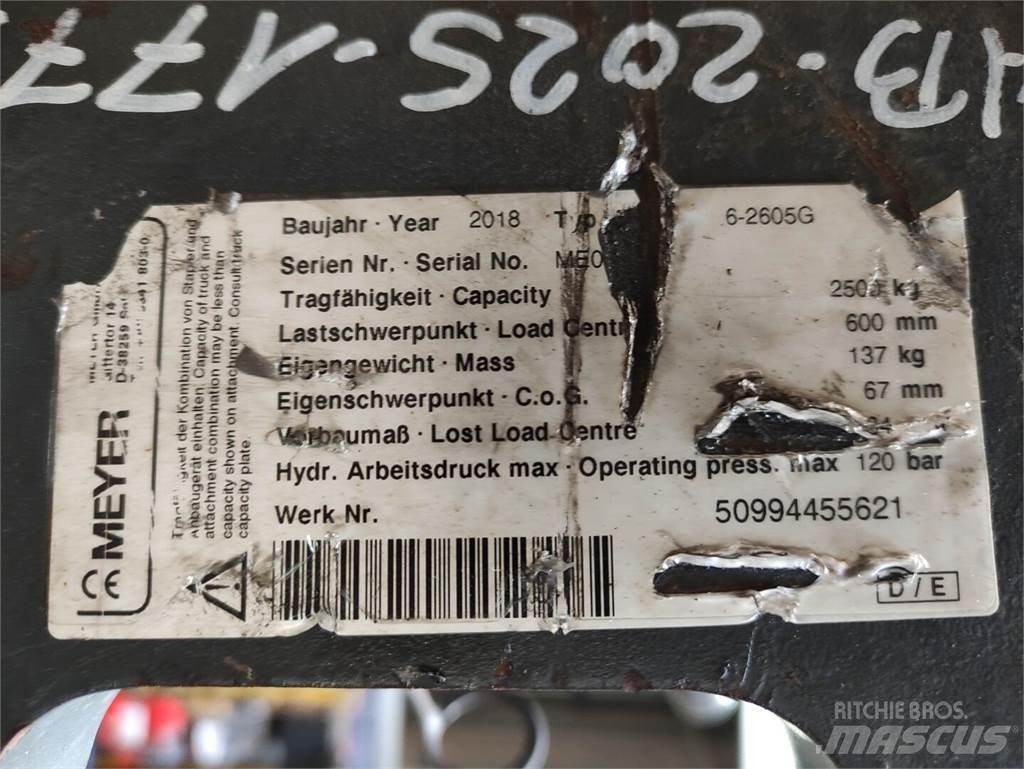 Meyer 6-2605G Trucks - Andet