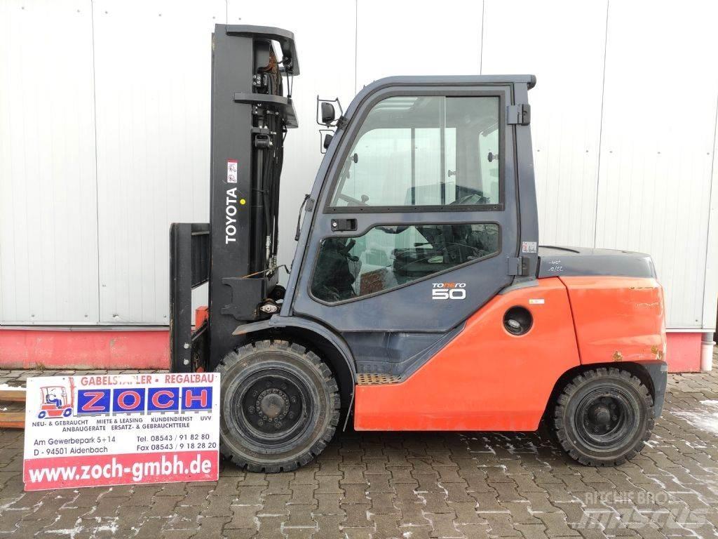 Toyota 40-8FD50N Diesel gaffeltrucks