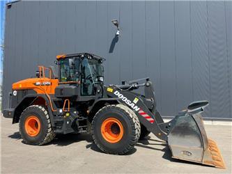 Doosan DL 320-7