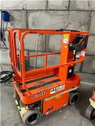 JLG 1230 ES