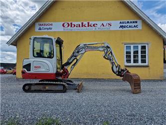Takeuchi TB225